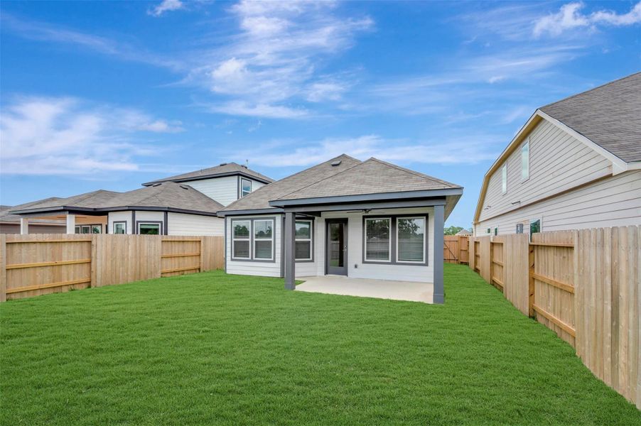 Exterior details and patio area of a home in Summerview, Fulshear (Image 19). Exterior details and patio area of a home in Summerview, Fulshear (Image 19).