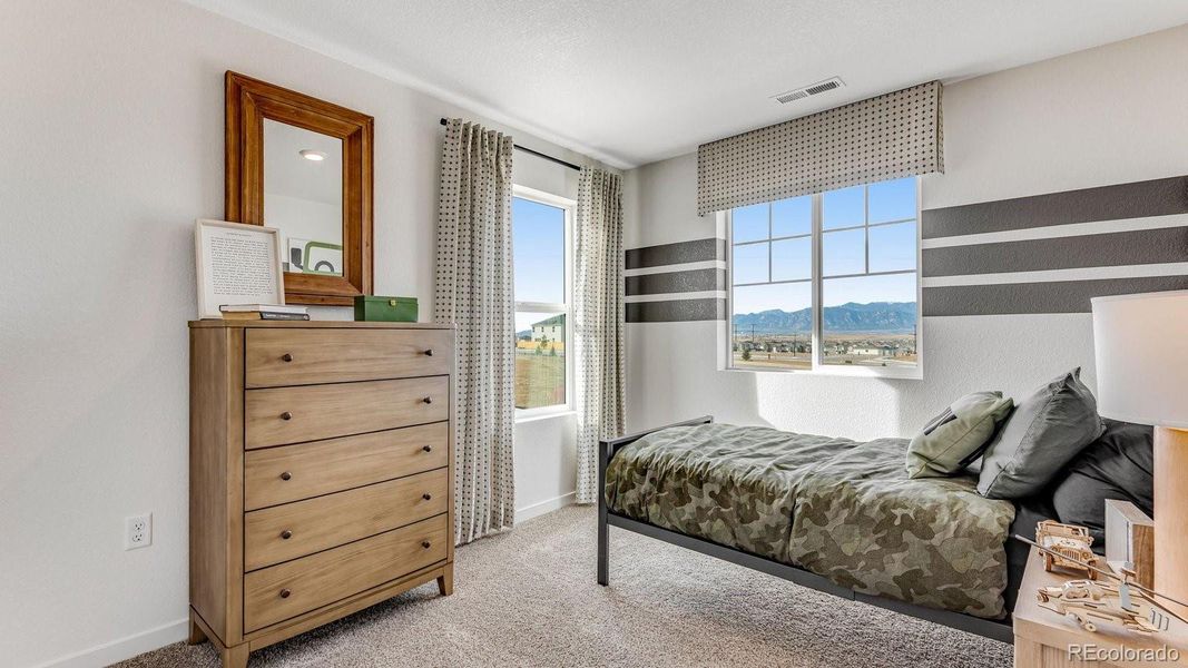 Furnished interior view inside a new home in Prairie Song, Windsor (Image 9).
