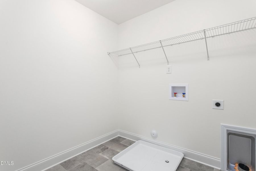 1929 Darrell Drive-38