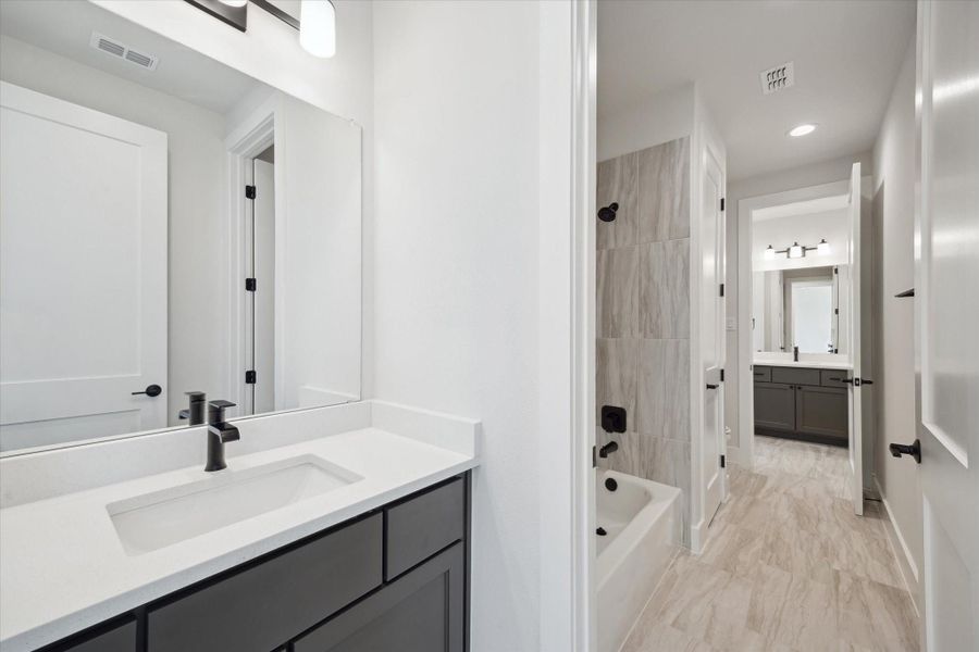 Furnished interior view inside a new home in Grand Central Park, Conroe (Image 9). Furnished interior view inside a new home in Grand Central Park, Conroe (Image 9).