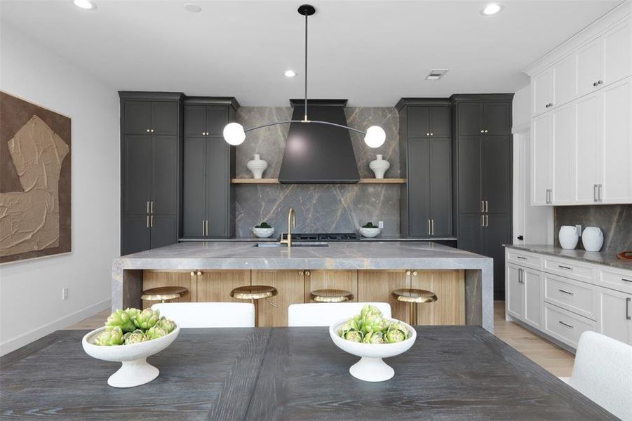 Furnished interior view inside a new home in , Dallas (Image 10).