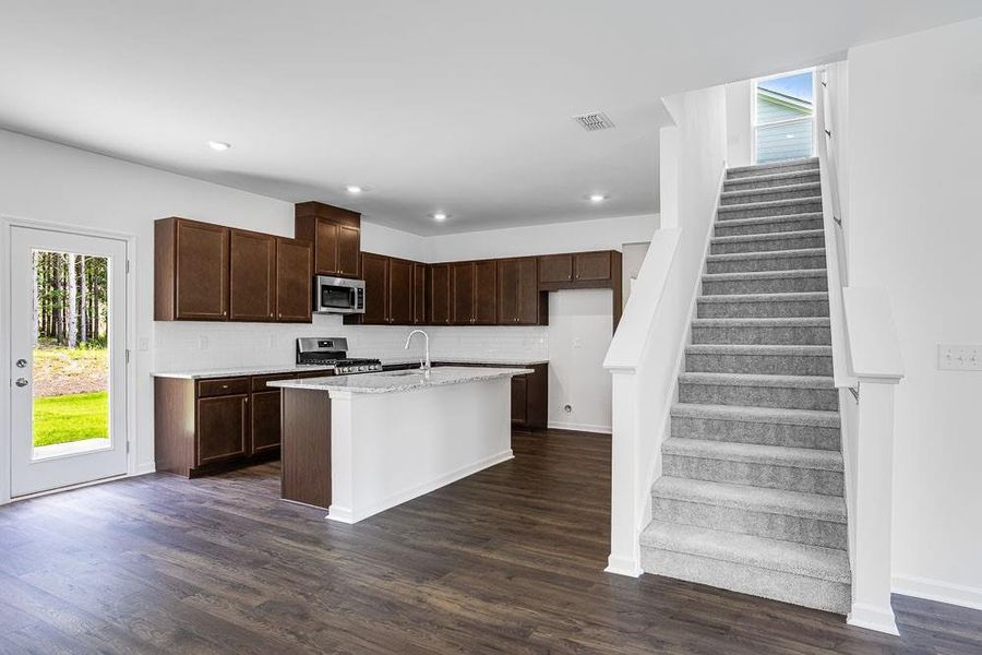Furnished interior view inside a new home in Heritage River, Euharlee (Image 6).