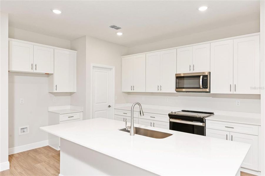 Furnished interior view inside a new home in Cherrywood Preserve, Ocala (Image 11).