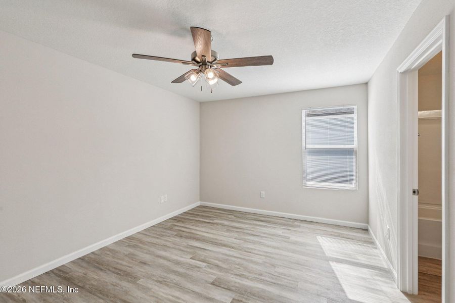 Spacious, unfurnished interior of a new home in , Jacksonville (Image 23).