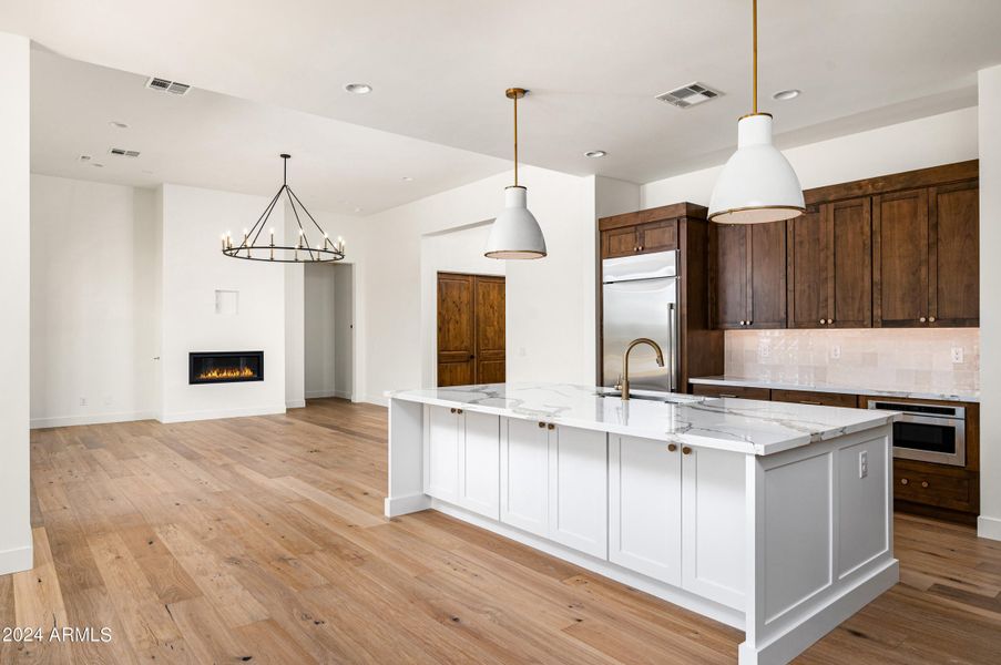 Kitchen - Great Room