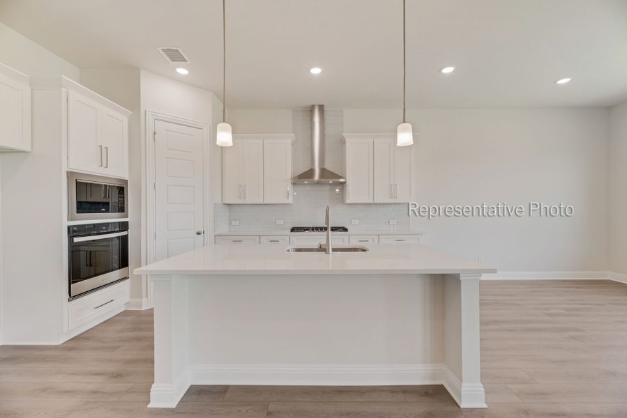 Photo representation of the Avery II floorplan. Colors, finishes and options will vary.