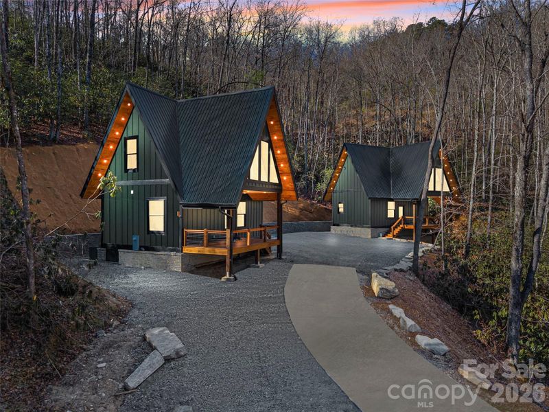 Image 47 of a home in .