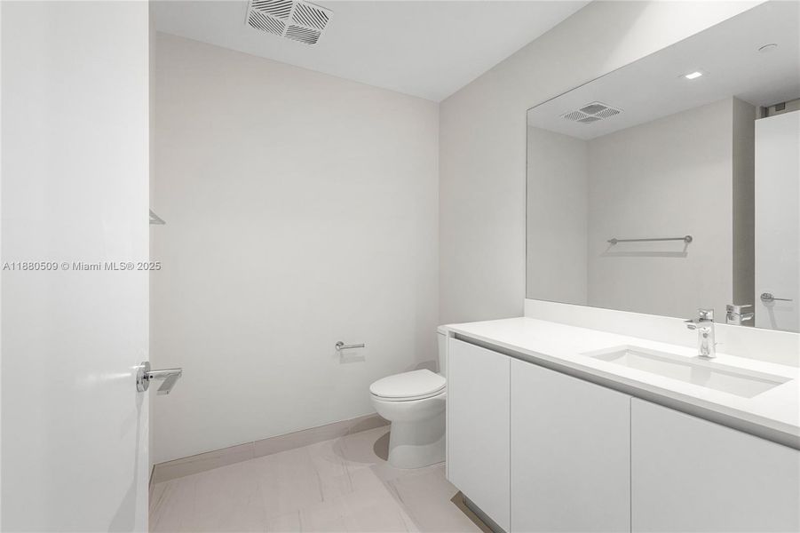 Furnished interior view inside a new home in , Pompano Beach (Image 19).