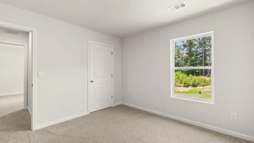Spacious, unfurnished interior of a new home in Lost Creek, Dallas (Image 23). Spacious, unfurnished interior of a new home in Lost Creek, Dallas (Image 23).