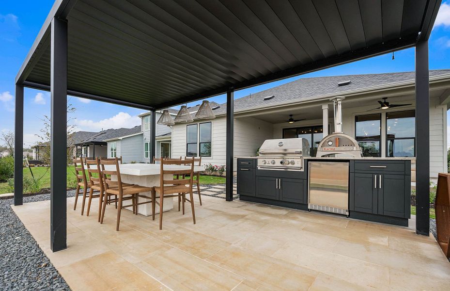 Representative exterior details of a home built from the Prestige by Del Webb in Del Webb Austin at Lost Pines, Bastrop (Image 44).