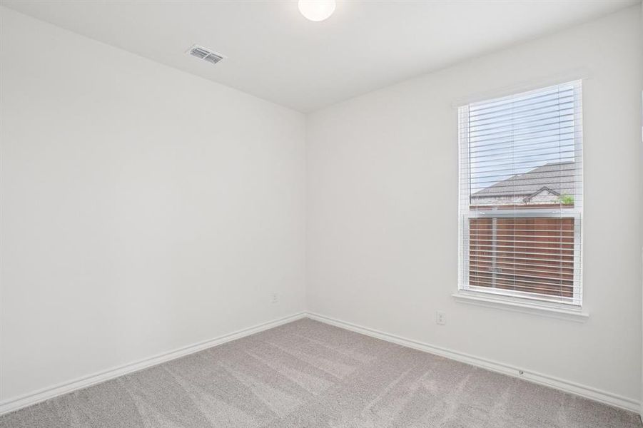 Spacious, unfurnished interior of a new home in Heartland Signature, Heartland (Image 12).