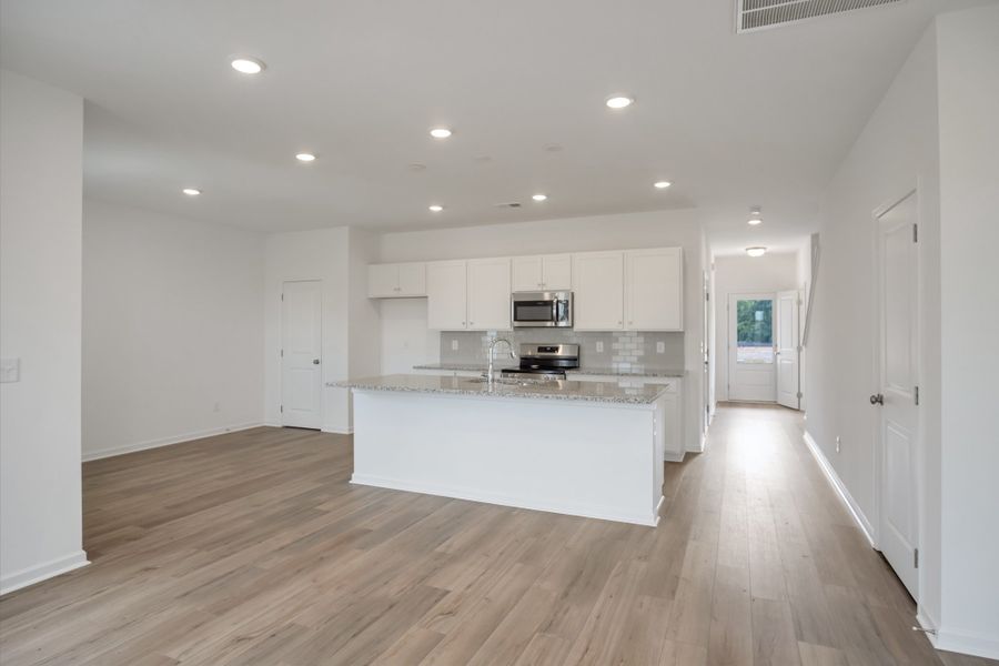 Image 18 of a home in Winston Place.