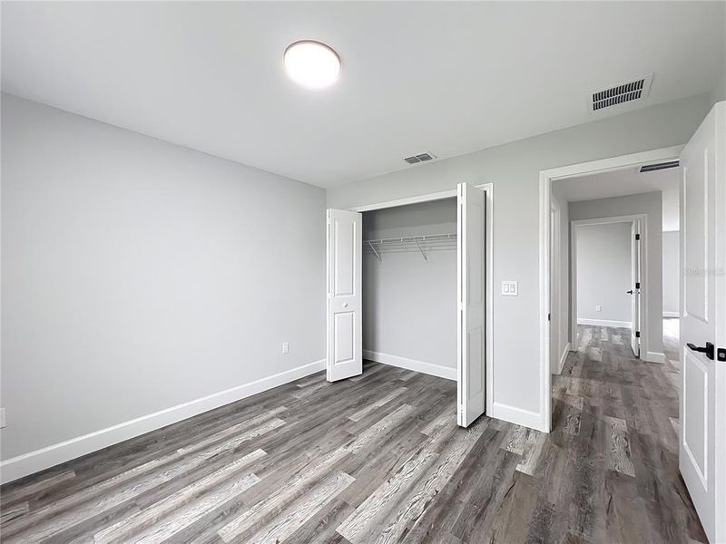 Spacious, unfurnished interior of a new home in , Ocala (Image 17).