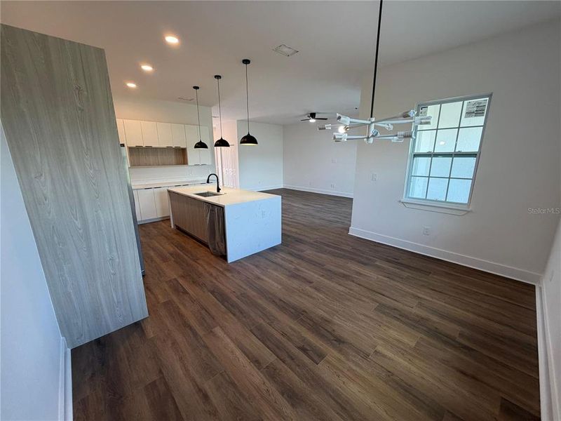 Spacious, unfurnished interior of a new home in , Beverly Hills (Image 20).