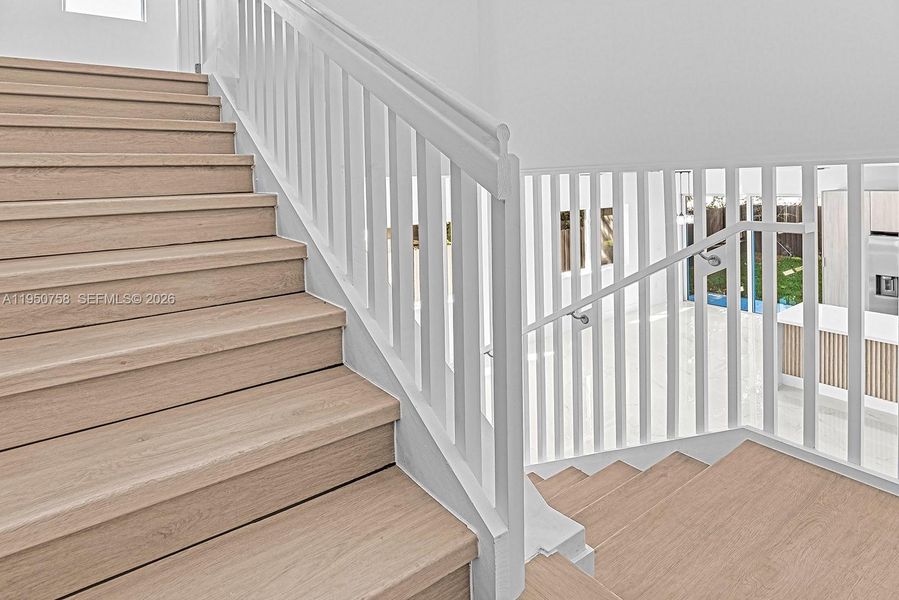 Spacious, unfurnished interior of a new home in , Miami (Image 37).