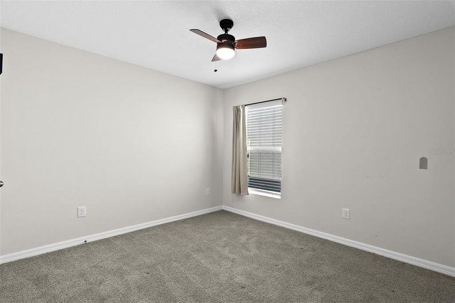 Spacious, unfurnished interior of a new home in Pine Creek, Spring Hill (Image 32).