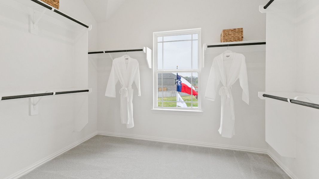 Representative furnished interior of a home built from the Mimosa by DRB Homes in Brookewater, Rosenberg (Image 23).