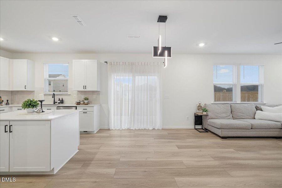 12-50 Button Bush Dr