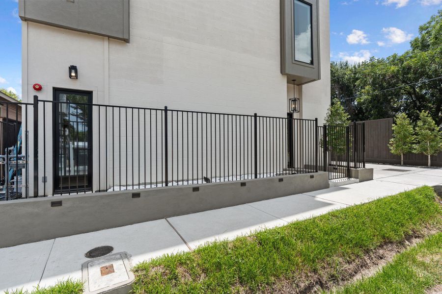 Exterior details and patio area of a home in , Houston (Image 4).