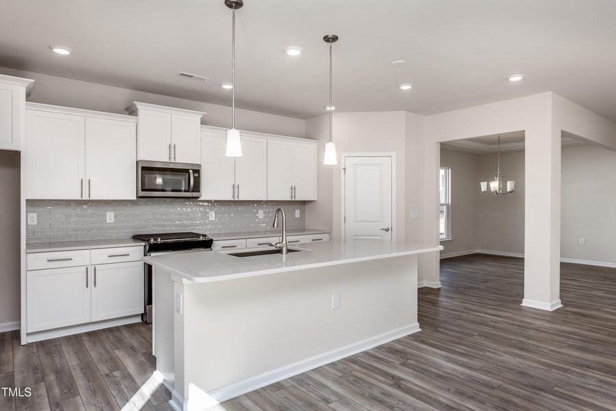 RCRichton013 RCRichton013