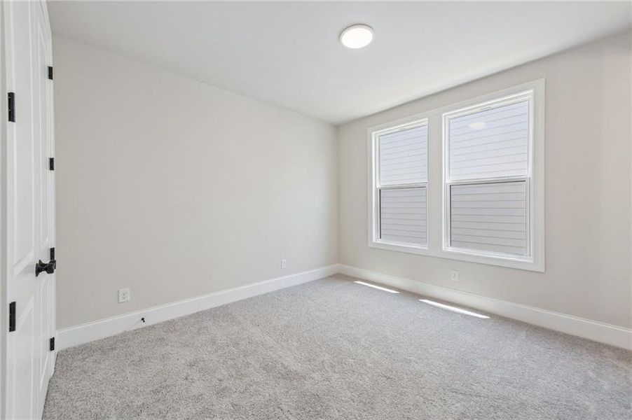 Spacious, unfurnished interior of a new home in Aberdeen, Hoschton (Image 36). Spacious, unfurnished interior of a new home in Aberdeen, Hoschton (Image 36).