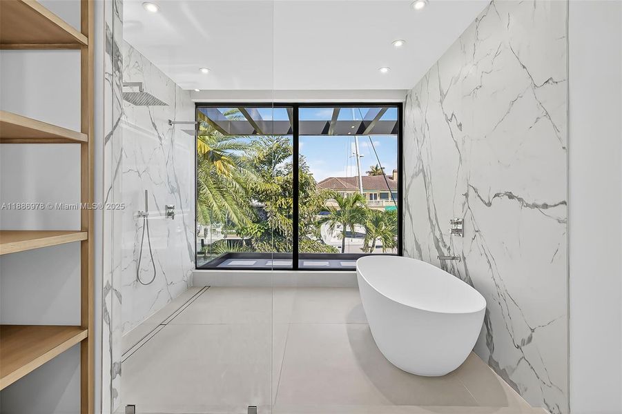 Furnished interior view inside a new home in , Fort Lauderdale (Image 5).