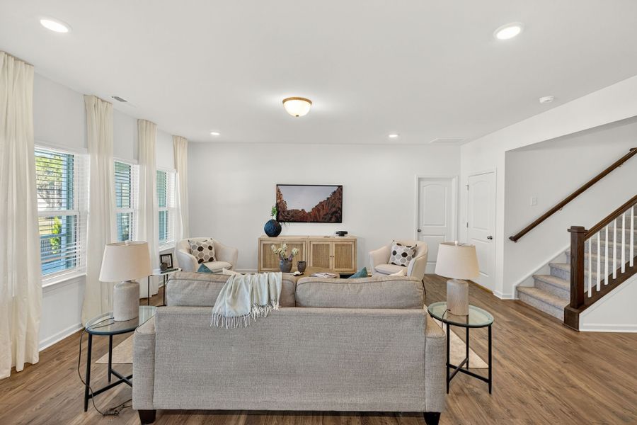 Furnished interior view inside a new home in Edgewater - The Links, Lancaster (Image 15).