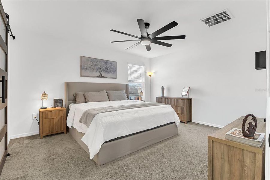 Furnished interior view inside a new home in Peace Creek Reserve: Legacy Collection, Winter Haven (Image 16). Furnished interior view inside a new home in Peace Creek Reserve: Legacy Collection, Winter Haven (Image 16).