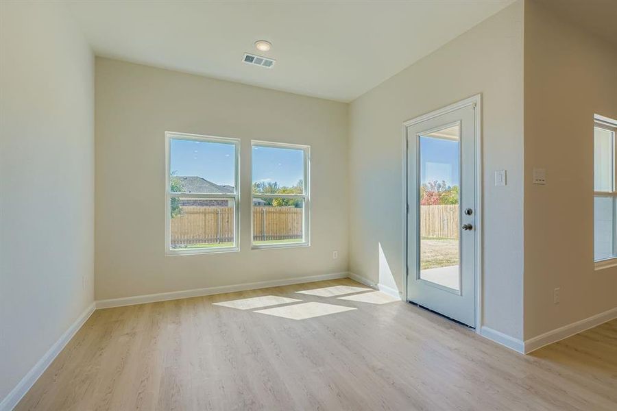 Spacious, unfurnished interior of a new home in Sperling Farms, Ferris (Image 7). Spacious, unfurnished interior of a new home in Sperling Farms, Ferris (Image 7).