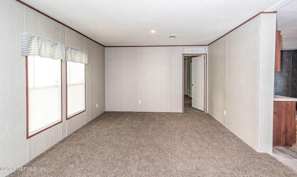 Spacious, unfurnished interior of a new home in , Sanderson (Image 13).