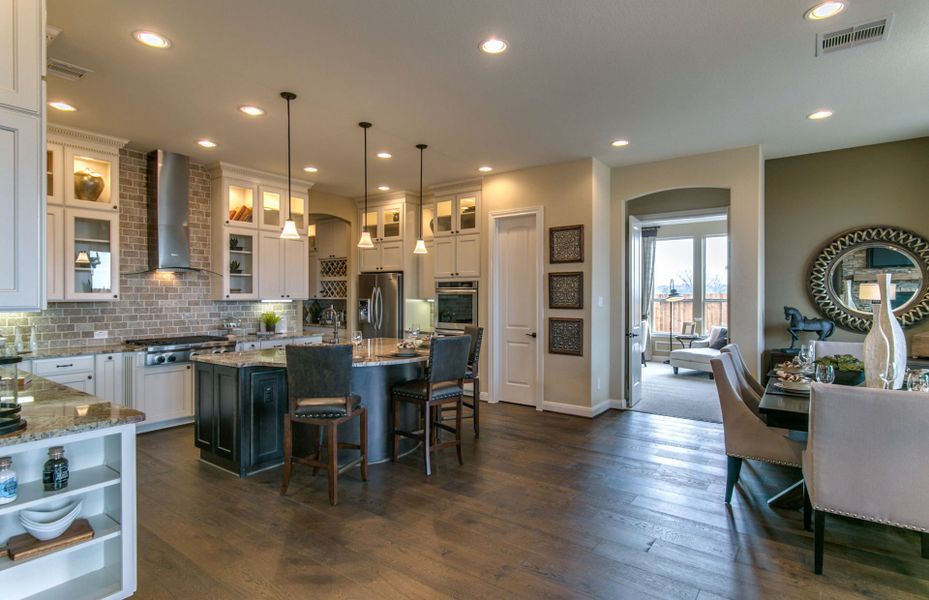 Additional Dining Space