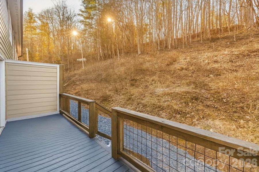 Image 14 of a home in .