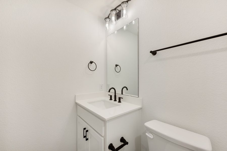 Furnished interior view inside a new home in Woodbridge Townhomes, Wylie (Image 31).