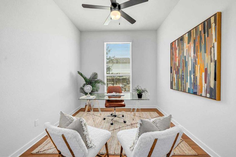 Representative furnished interior of a home built from the Richmond.535 by Highland Homes in Riceland, Mont Belvieu (Image 15).