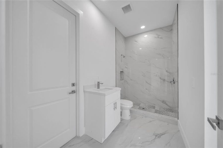 Furnished interior view inside a new home in , Lehigh Acres (Image 12).