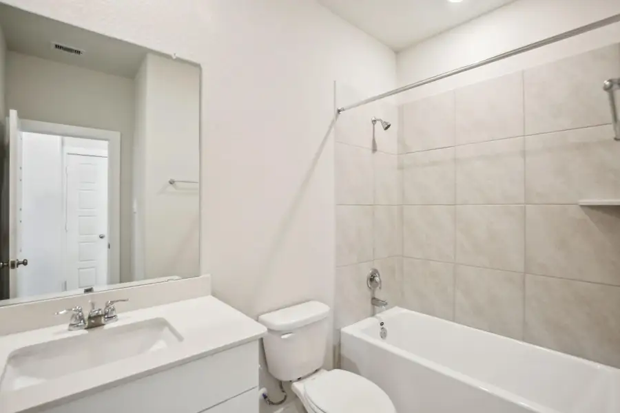 Photo is not of the actual home but is an inspirational photo of builder’s model home and may depict options, furnishings, and/or decorator features that are not included. Photo is not of the actual home but is an inspirational photo of builder’s model home and may depict options, furnishings, and/or decorator features that are not included.