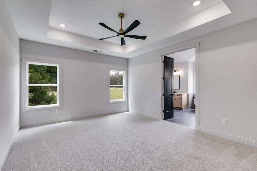 Spacious, unfurnished interior of a new home in The Meadows at Lake Circle, Buchanan (Image 42).