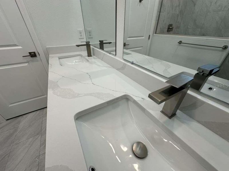 Close-up of interior finishes inside a home in , Apopka (Image 11).