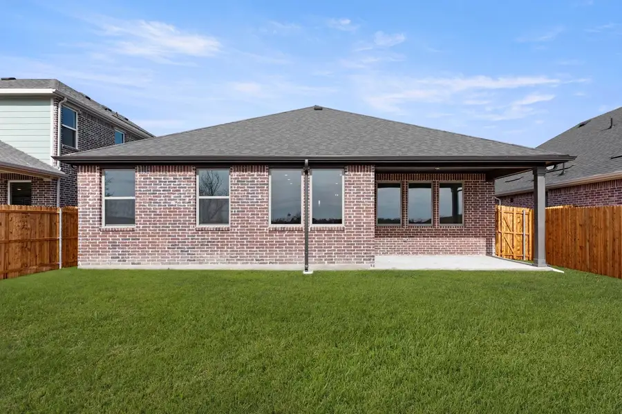 Rear Exterior Design Representative Photo