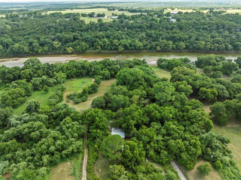 Image 33 of a home in . Image 33 of a home in .