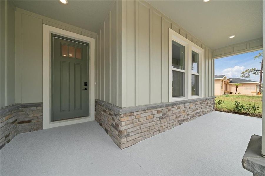 Exterior details and patio area of a home in , Weeki Wachee (Image 33). Exterior details and patio area of a home in , Weeki Wachee (Image 33).