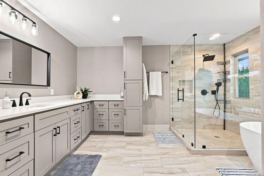 Furnished interior view inside a new home in , San Antonio (Image 11).