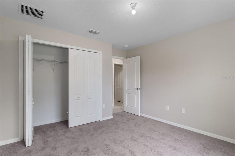 Spacious, unfurnished interior of a new home in , Weeki Wachee (Image 22).