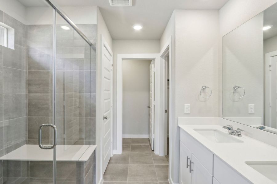 Furnished interior view inside a new home in Sundance Cove - Traditional Series, Crosby (Image 3).