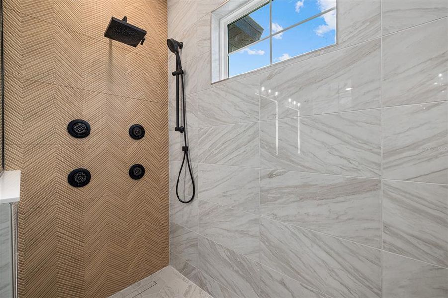 Close-up of interior finishes inside a home in , Gulfport (Image 20).