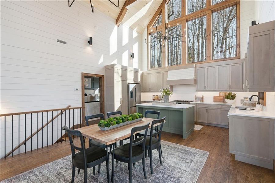 Image 53 of a home in .