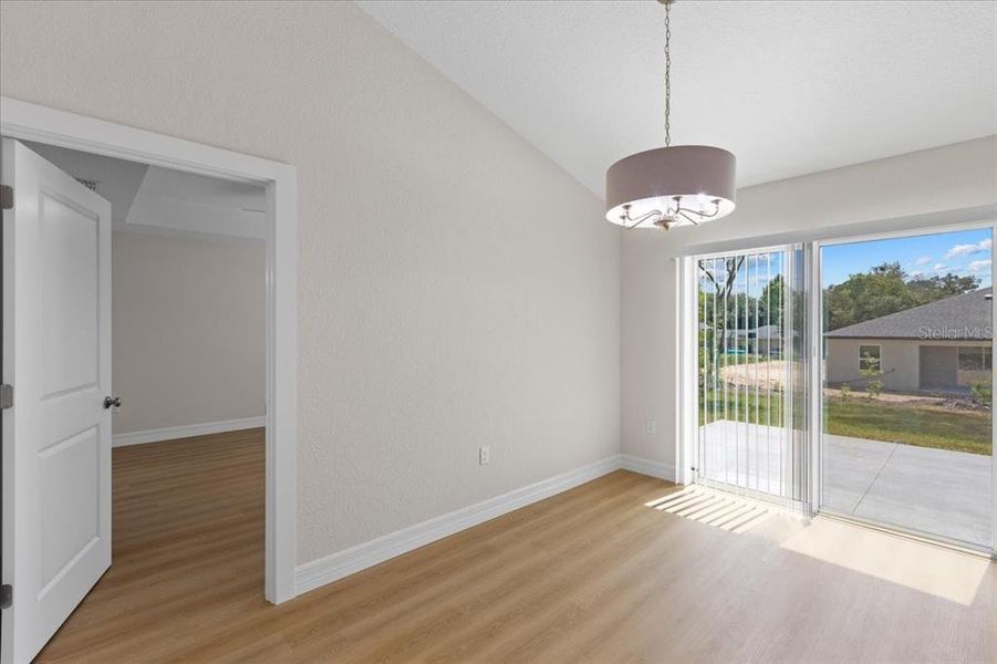 Spacious, unfurnished interior of a new home in , Citrus Springs (Image 32).