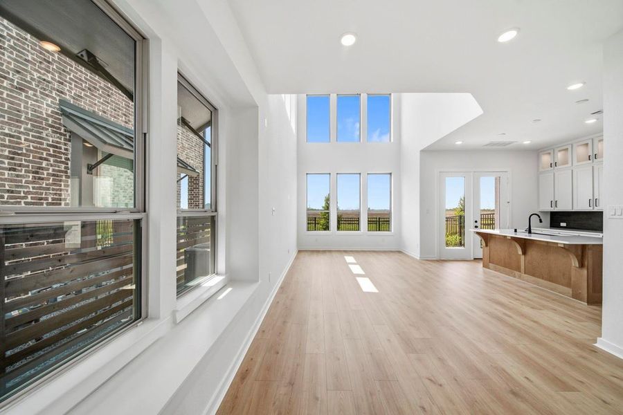 Spacious, unfurnished interior of a new home in Bridgeland, Cypress (Image 15).