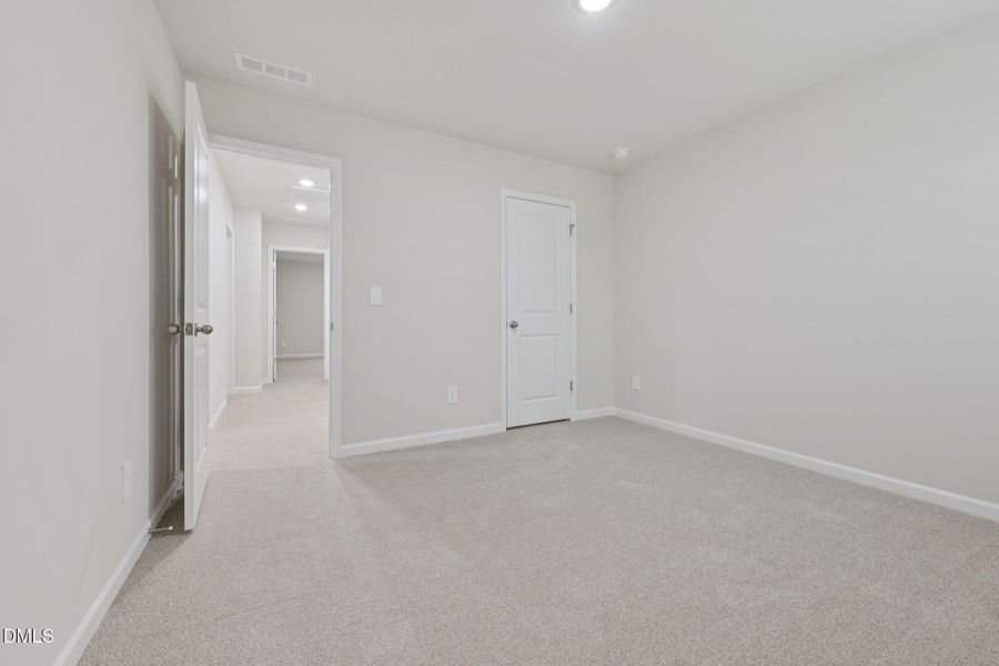 21 - Secondary Bed