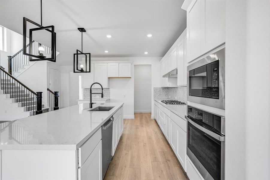 1714 Beech Ridge Drive ~ Ready Now 1714 Beech Ridge Drive ~ Ready Now